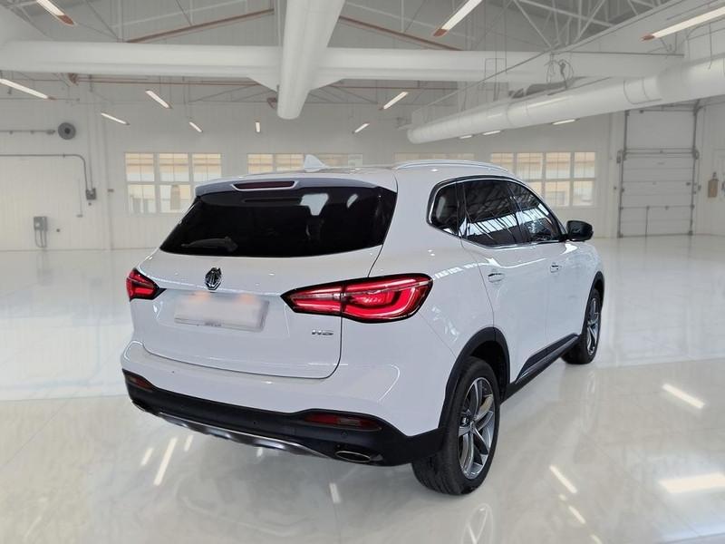 MG HS 1.5T MT 2WD