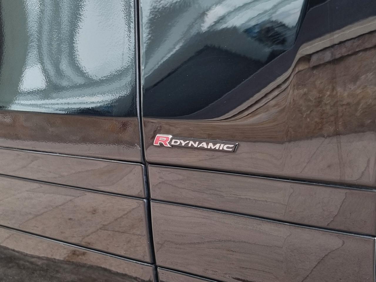Land Rover Range Velar 2.0D I4 204 CV R-Dynamic