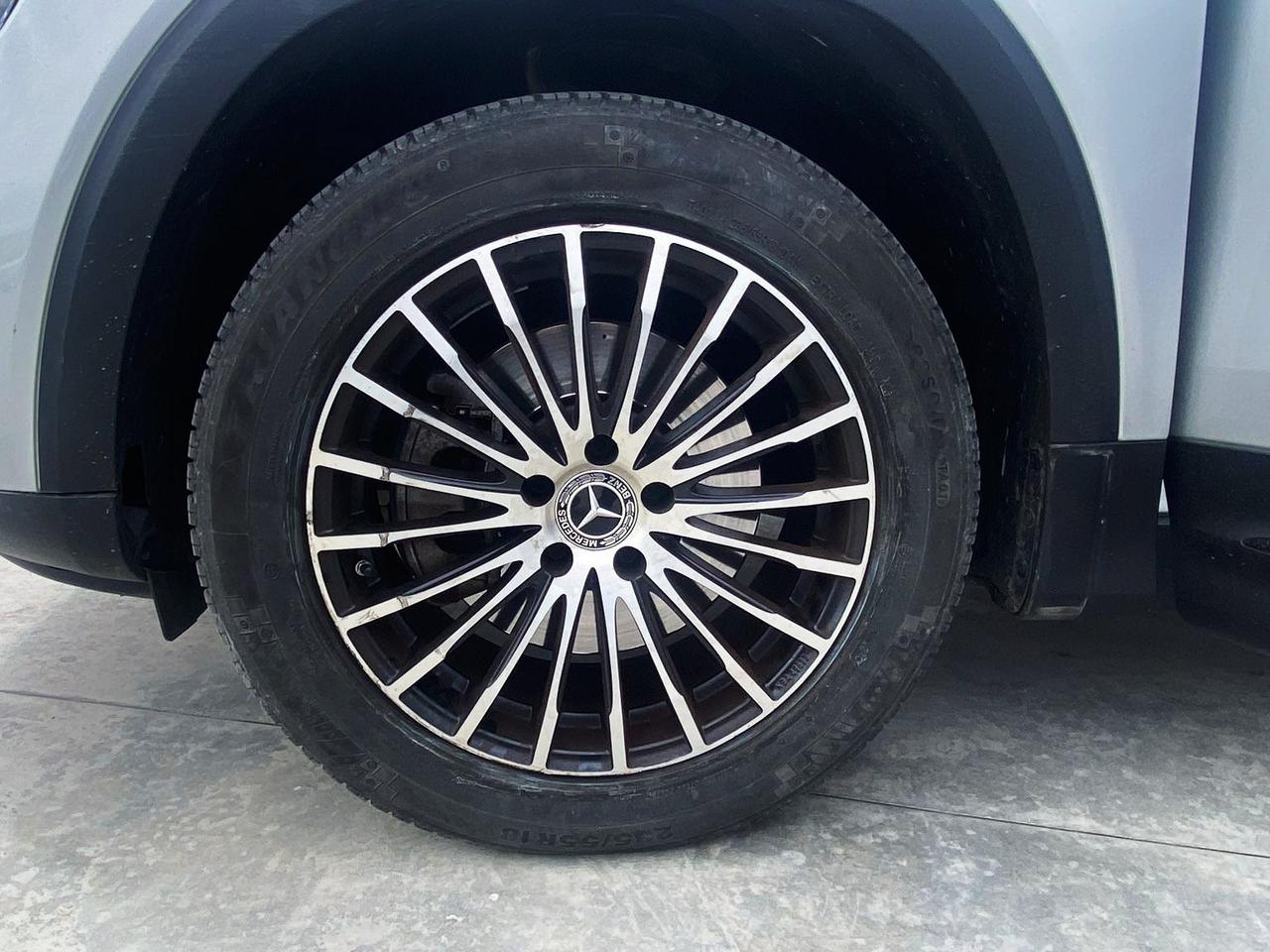 Mercedes-Benz GLB - X247 2019 - GLB 200 d Sport Plus 4matic auto