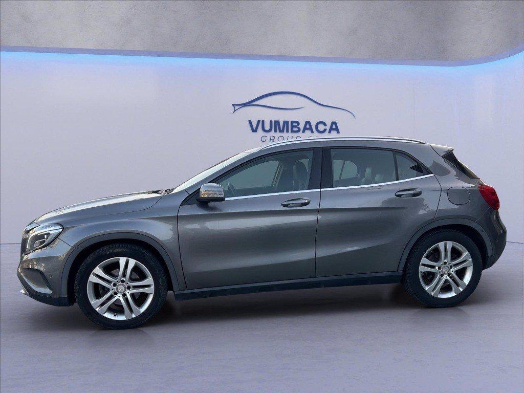 MERCEDES GLA 200 d (cdi) Executive 4matic auto del 2015