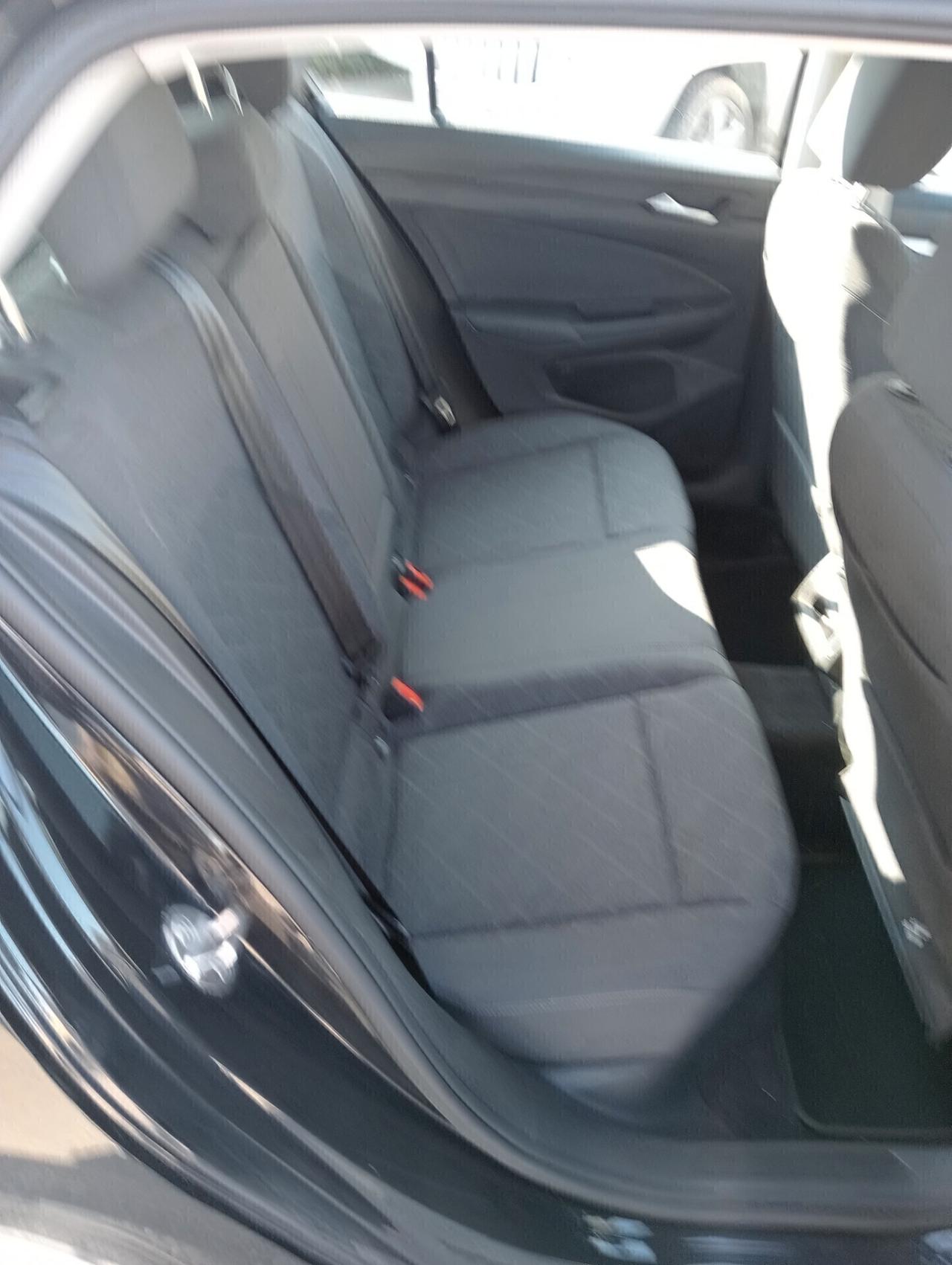 Volkswagen Golf 1.0 TSI EVO Life X Neopatentati