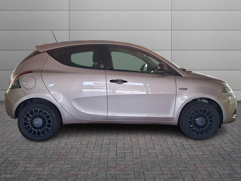 Lancia Ypsilon 5 Porte 1.0 FireFly Hybrid Gold