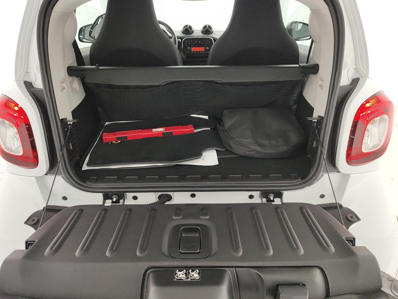 SMART Fortwo eq Pure 22kW