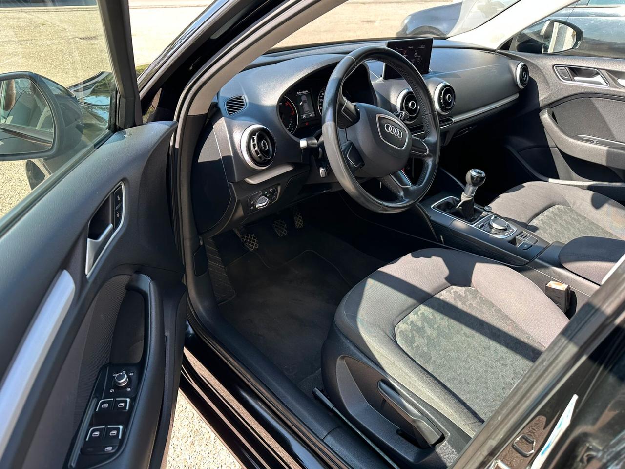 Audi A3 1.6 TDI clean diesel Ambition