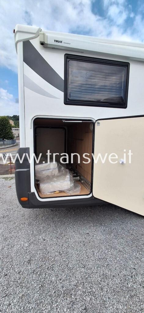 Elnagh T-LOFT 530 camper semintegrale con letti gemelli