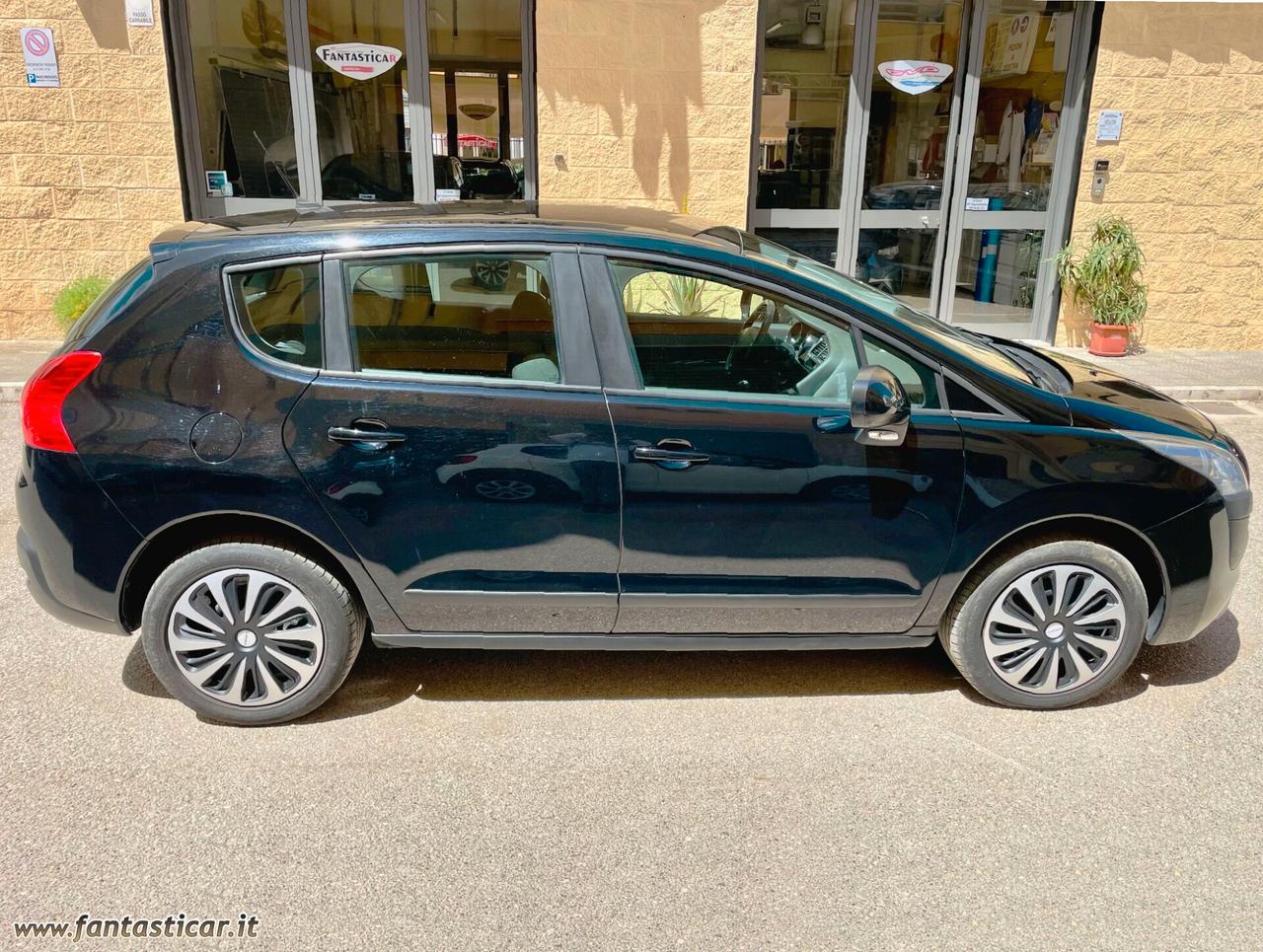 Peugeot 3008 1.6 HDi 115CV Access