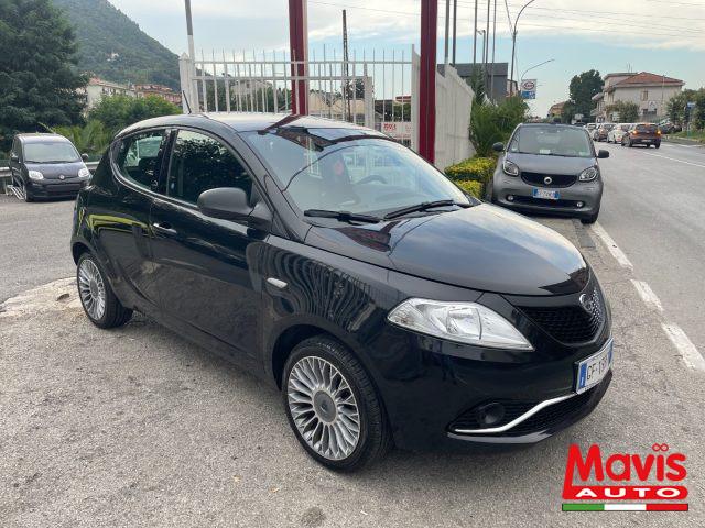 LANCIA Ypsilon 1.0 FireFly 5 porte S&S Hybrid Ecochic Gold