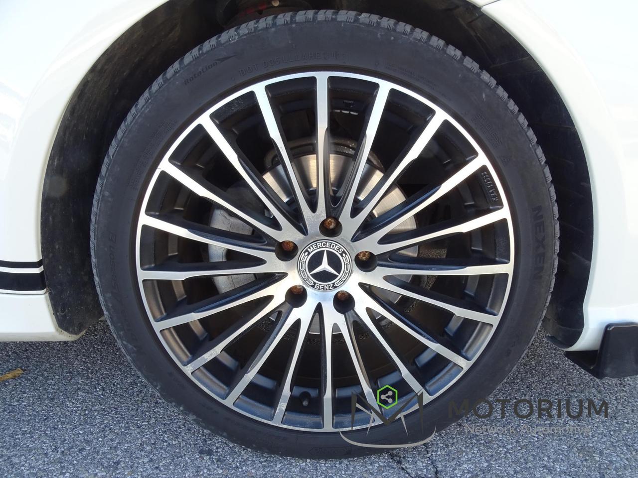 Mercedes-Benz E 220 CDI Coupé BlueEFFICIENCY Avantgarde