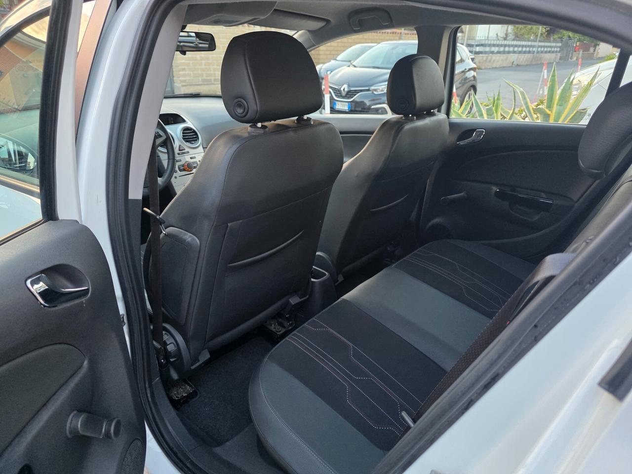 Opel Corsa 1.2 5 porte Elective