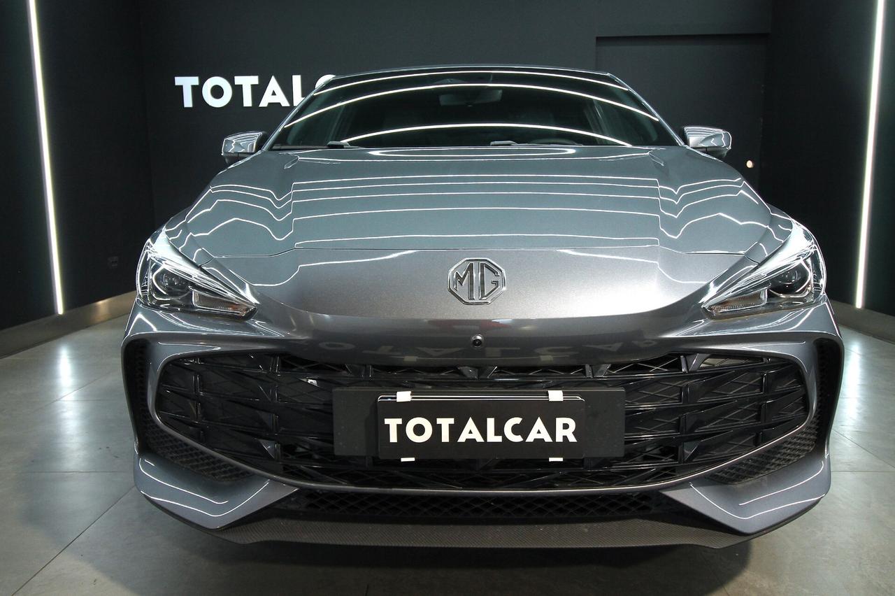 MG 3 1.5 102 CV HYBRID+LUXURY
