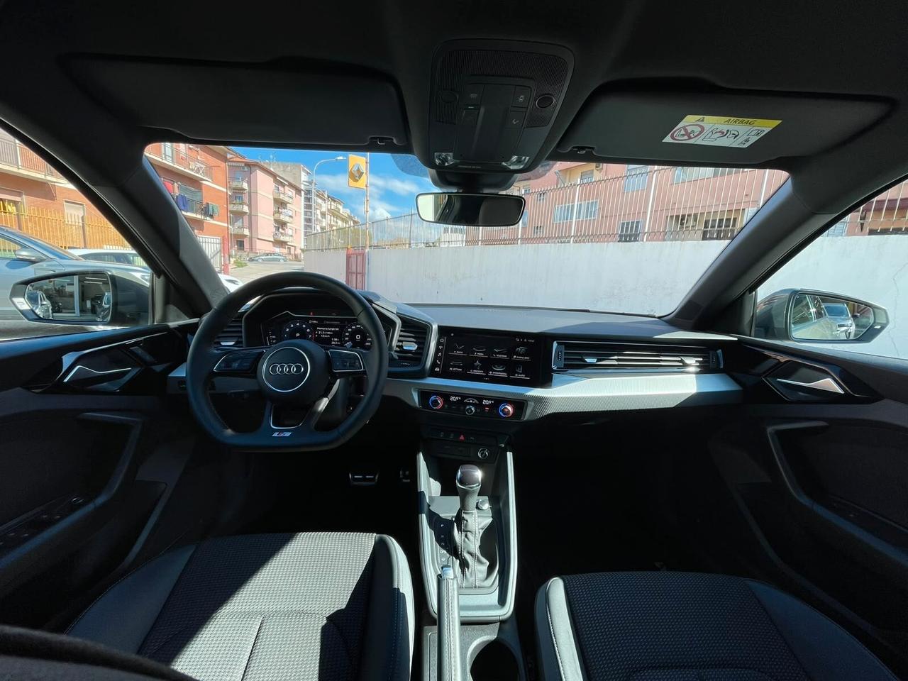 Audi A1 Sportback 1.0 TFSI Stronic S line edition 110 cv