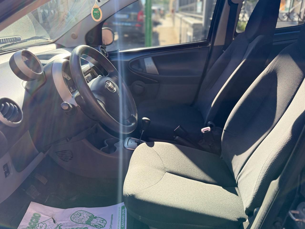 Toyota Aygo 1.0 12V Cambio Automatico