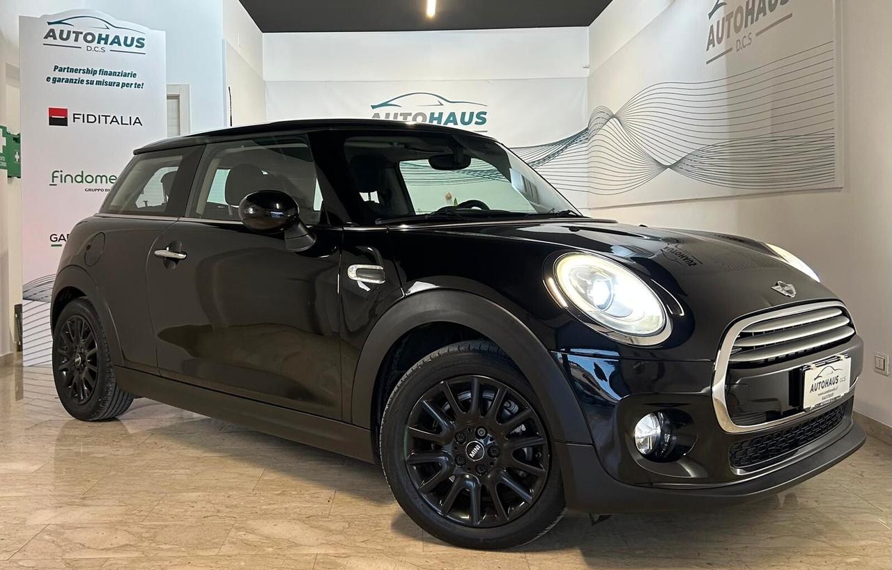 MINI COOPER D 1.5 DIESEL TOT BLACK FARO LED