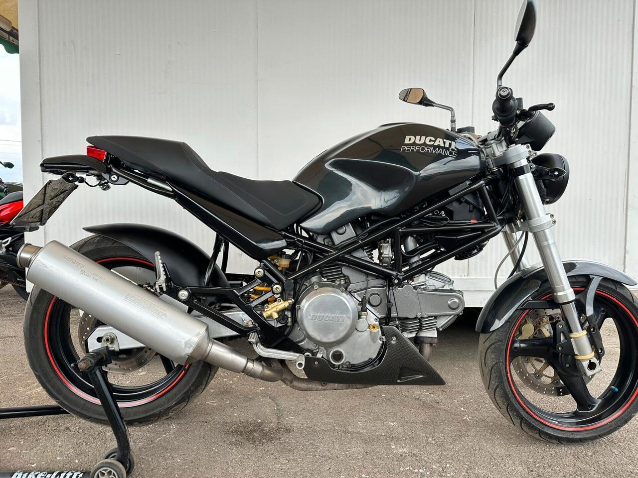 Ducati Monster 600 - 2001