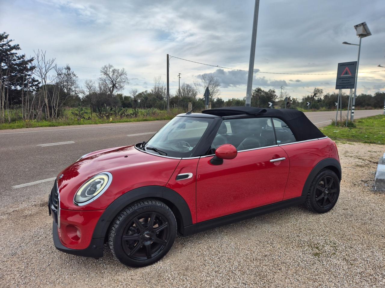 Mini 1.5 Cooper D Hype Cabrio 2017 GARANZIA