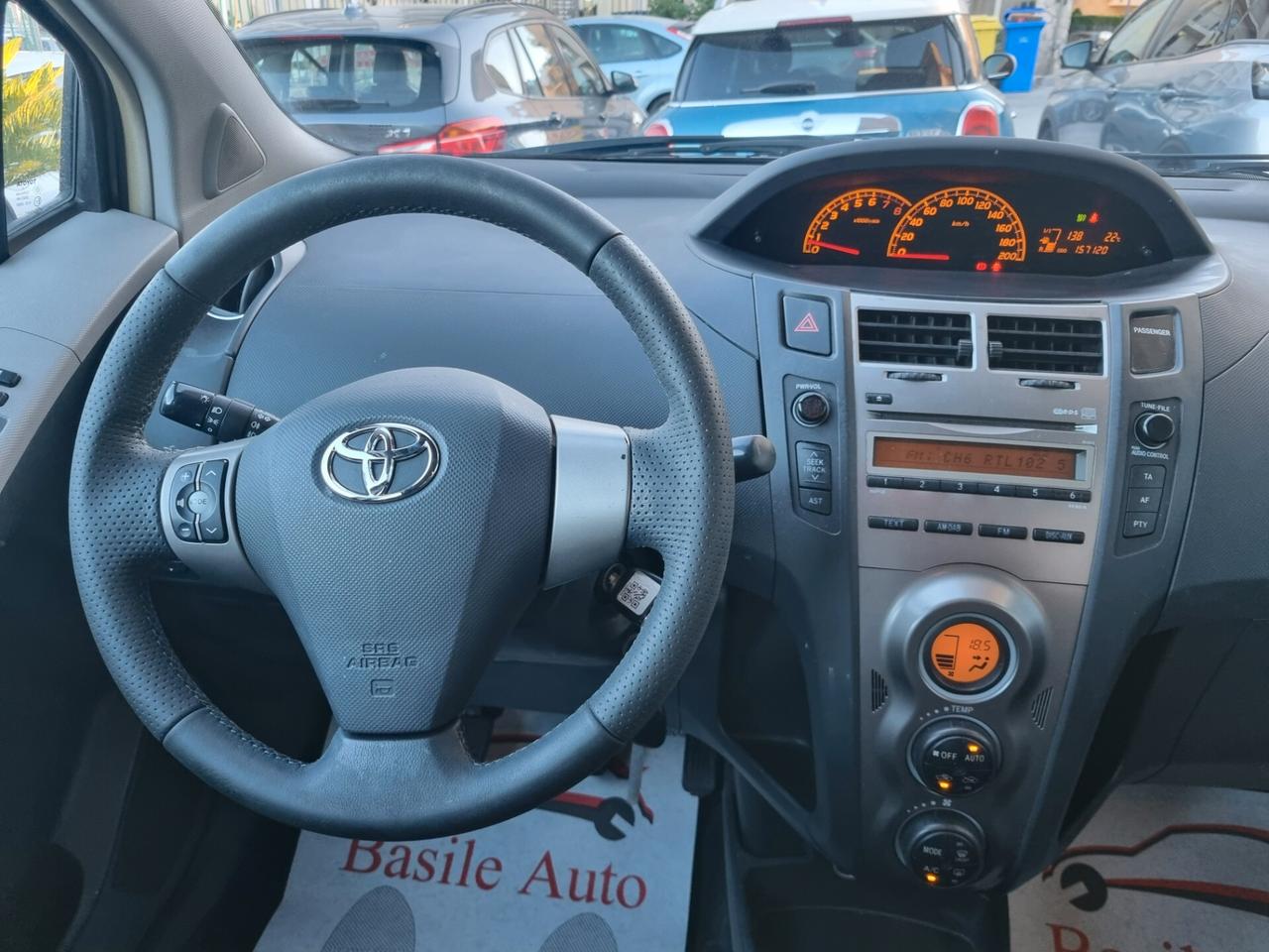 Toyota Yaris 1.3 5 porte Sol