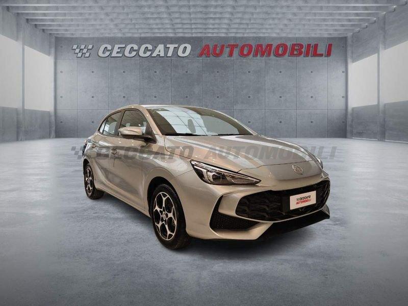 MG MG3 MG3 1.5 MT COM Cosmic Silver