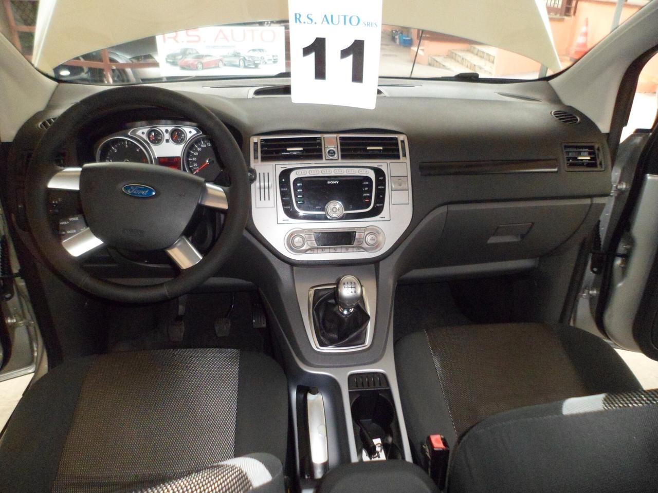 Ford Kuga 2.0 TDCi 136 CV 2WD Titanium 10
