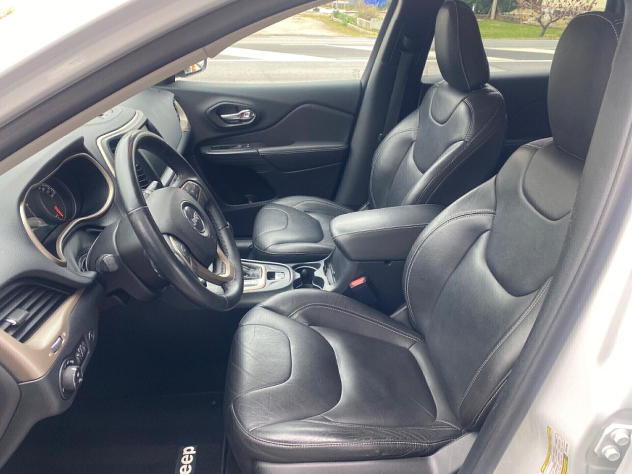 Jeep Cherokee 2.2 Mjt II 4WD Active Drive I Overland