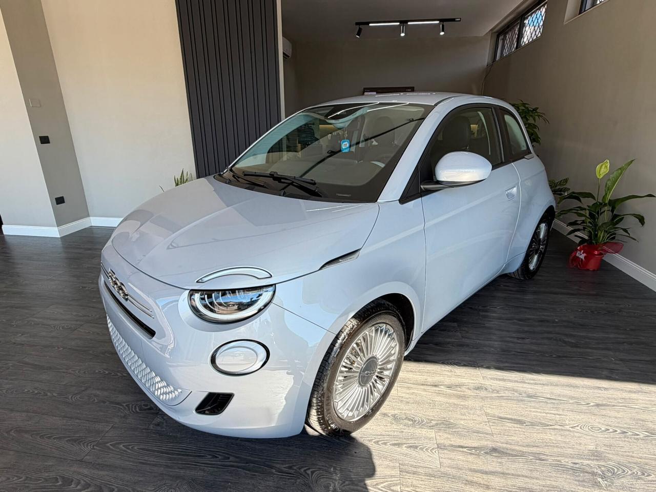 Fiat 500 Berlina 1.0 Hybrid Torino KM0 FULL LED