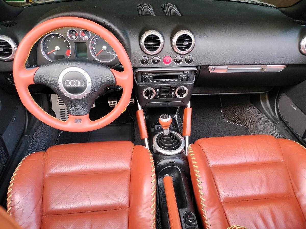 Audi TT Roadster 1.8 T 20V 179 CV cat