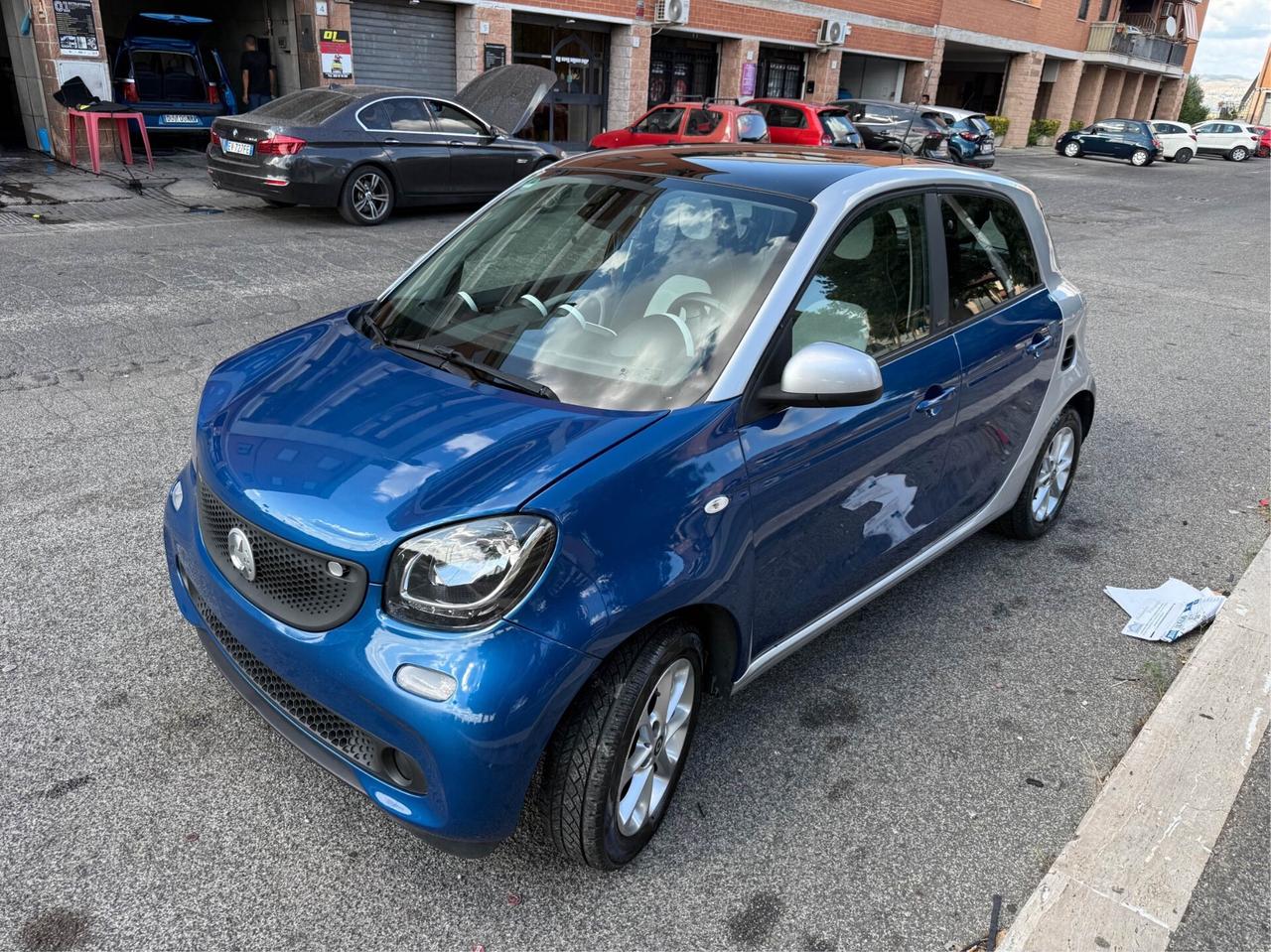 Smart 453 neopatentati 50000 km garanzia permute