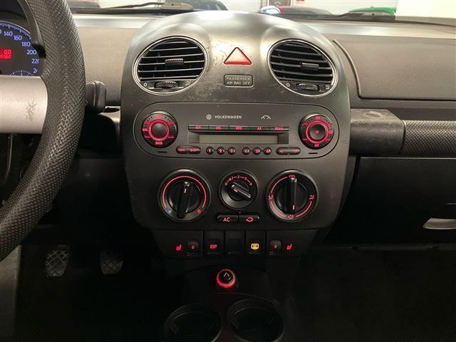 VOLKSWAGEN Maggiolino New Beetle Berlina 1.6 102cv Auto