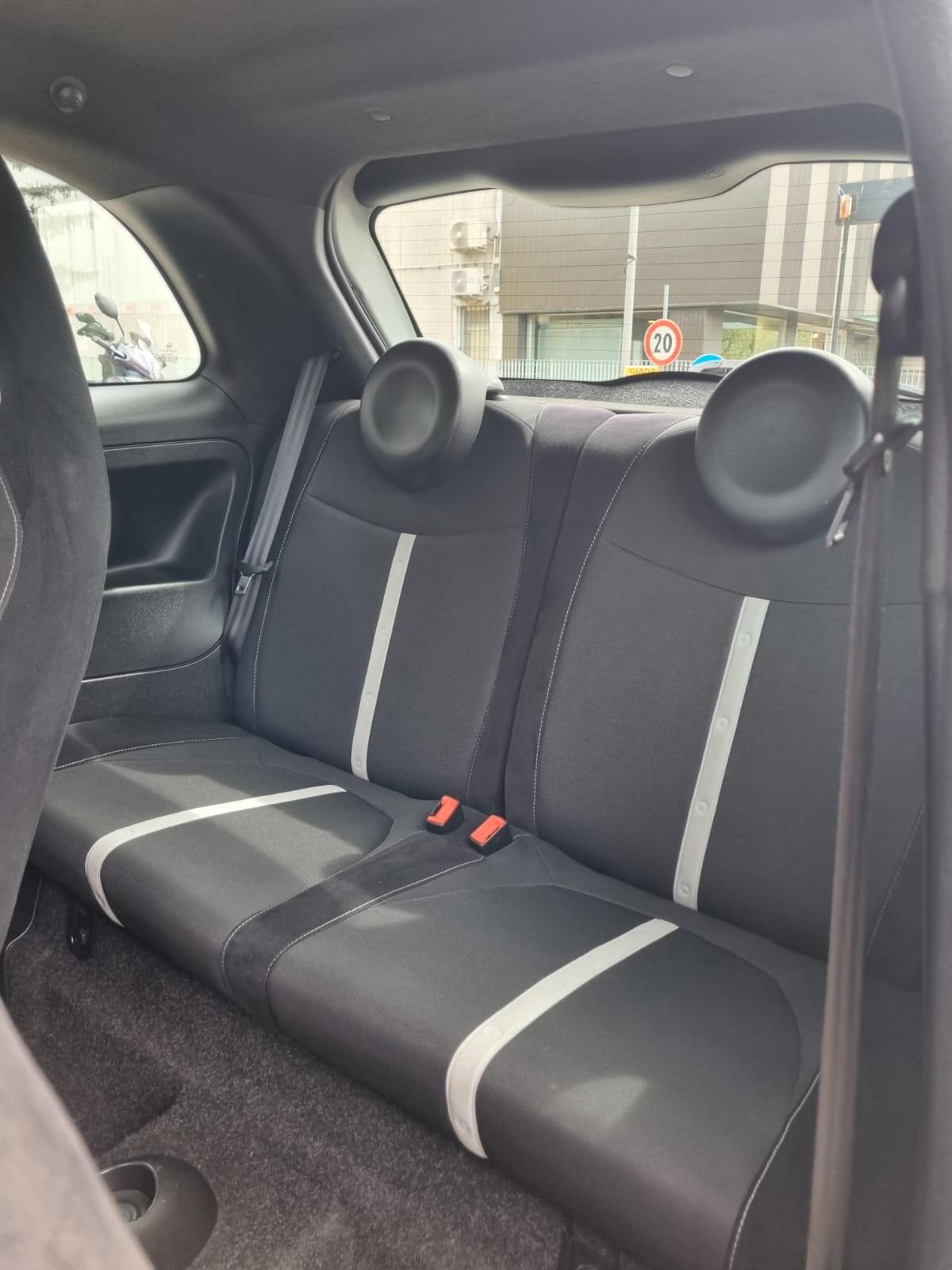 Abarth 500 1.4 Turbo T-Jet Custom