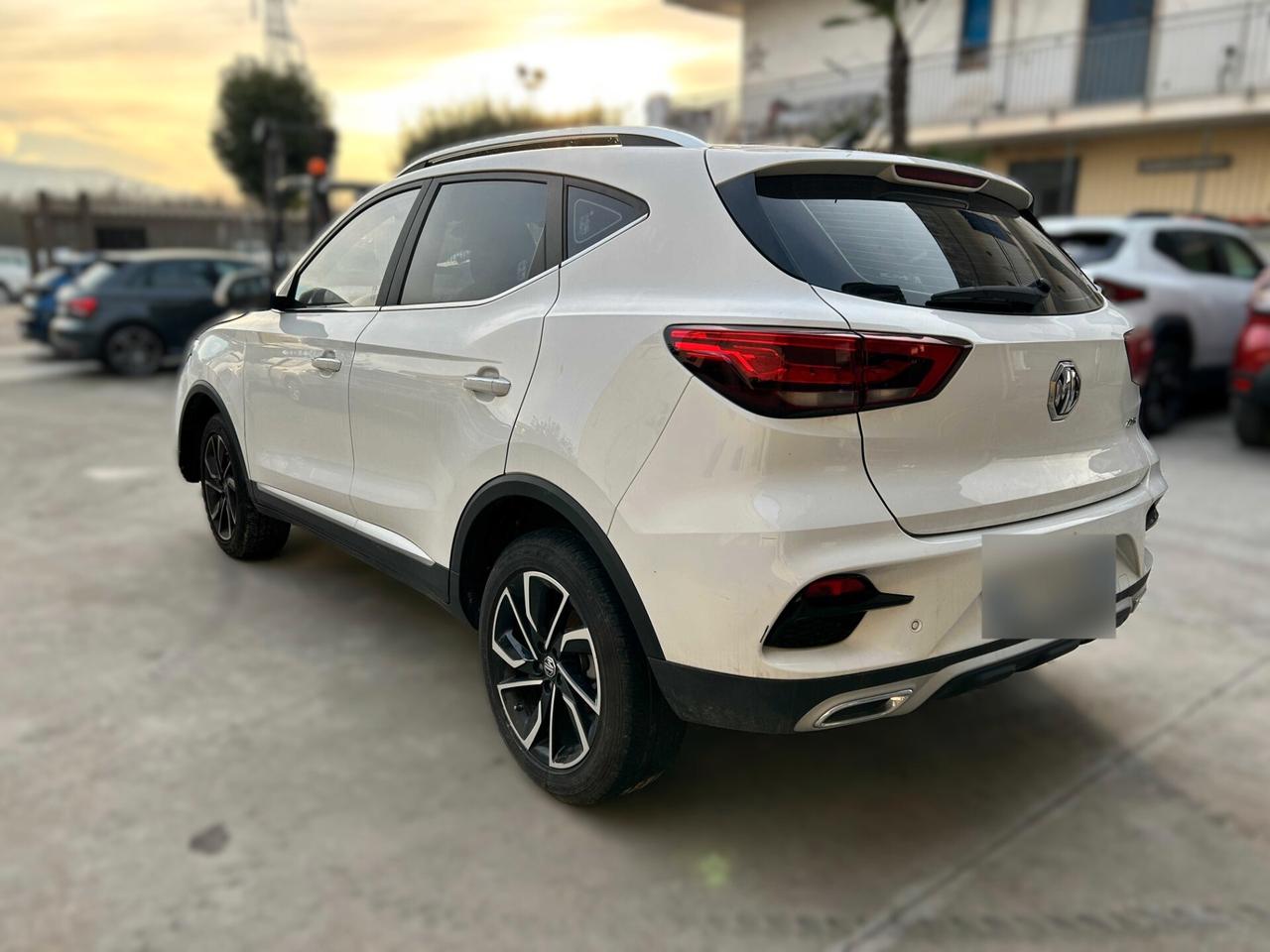 MG ZS 1.5 Benzina 106CV - 2024 Incidentata