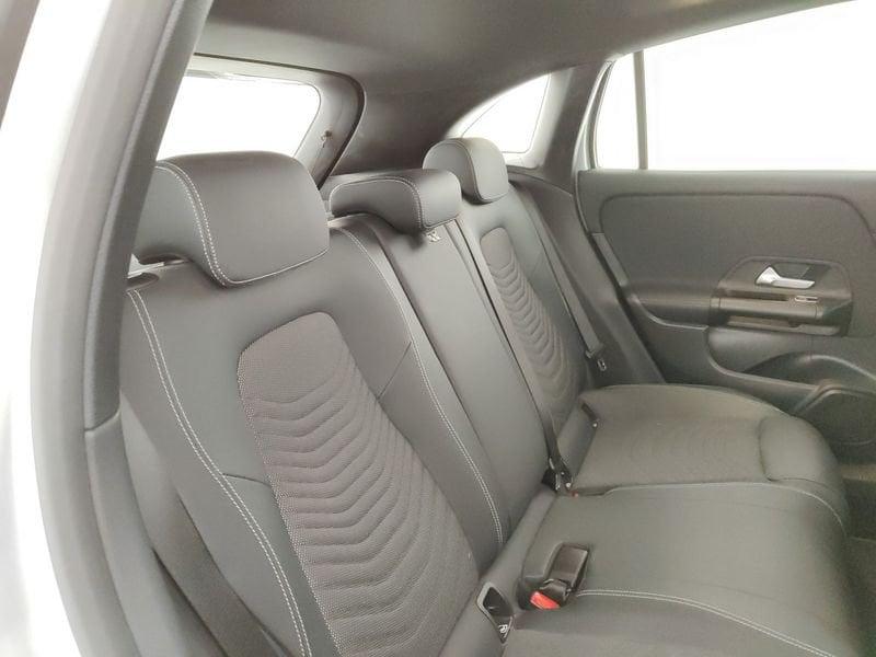 Mercedes-Benz GLA GLA 180 d Automatic Sport