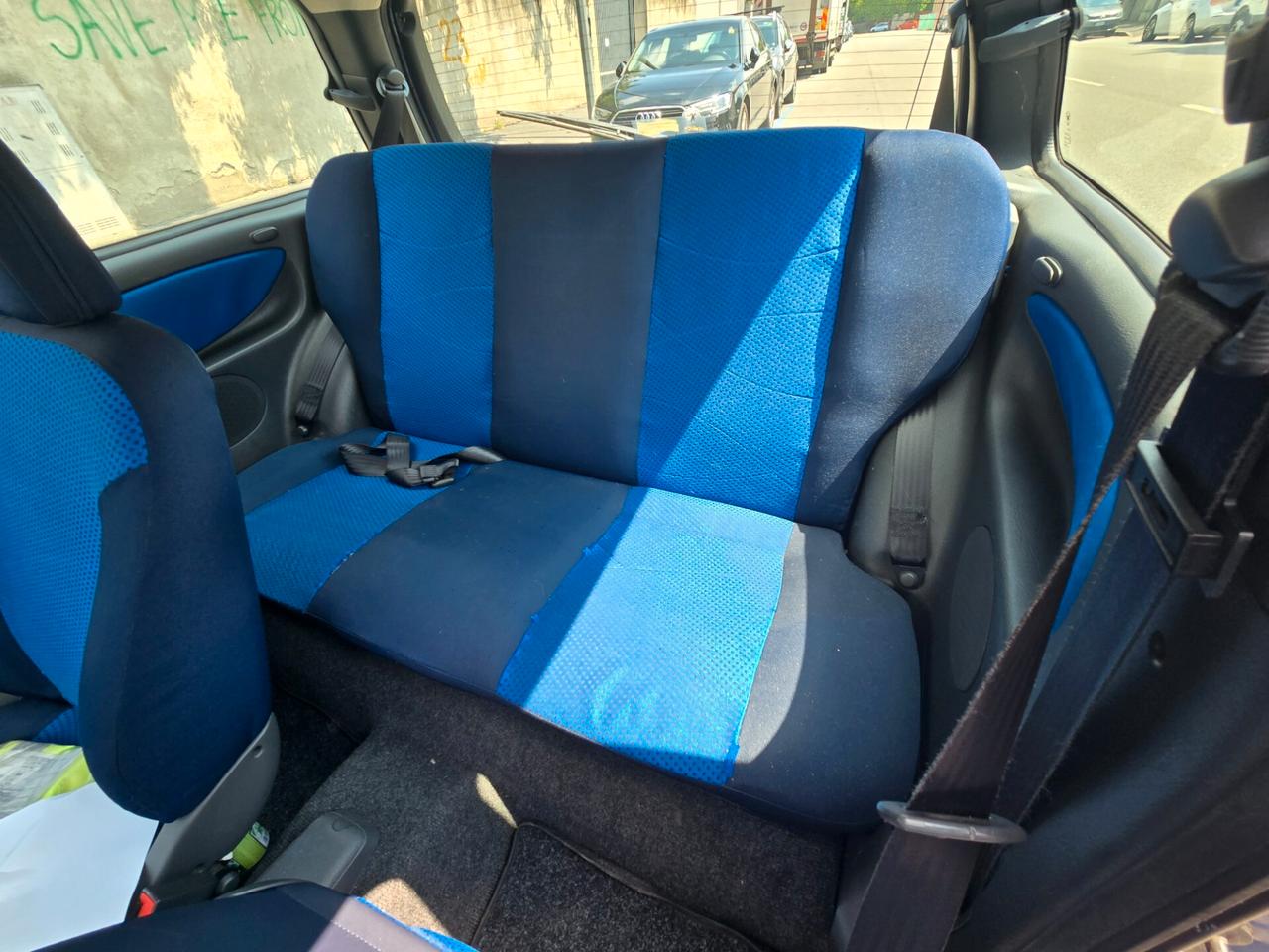 Lancia Y 1.2i 16V 61000 km NEOPATENTATI!!!!