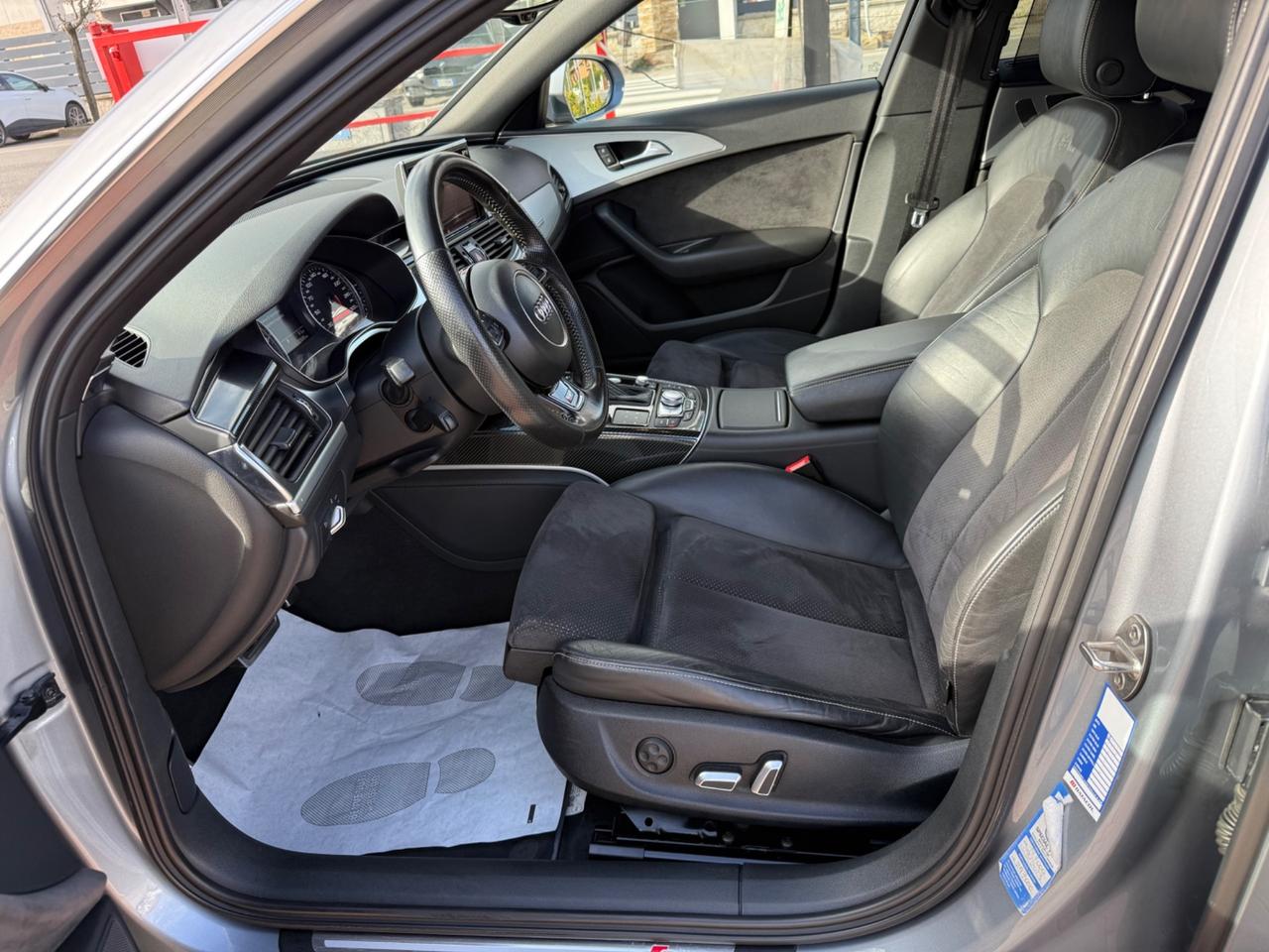 Audi A6 Avant 3.0 TDI quattro S-LINE 218CV