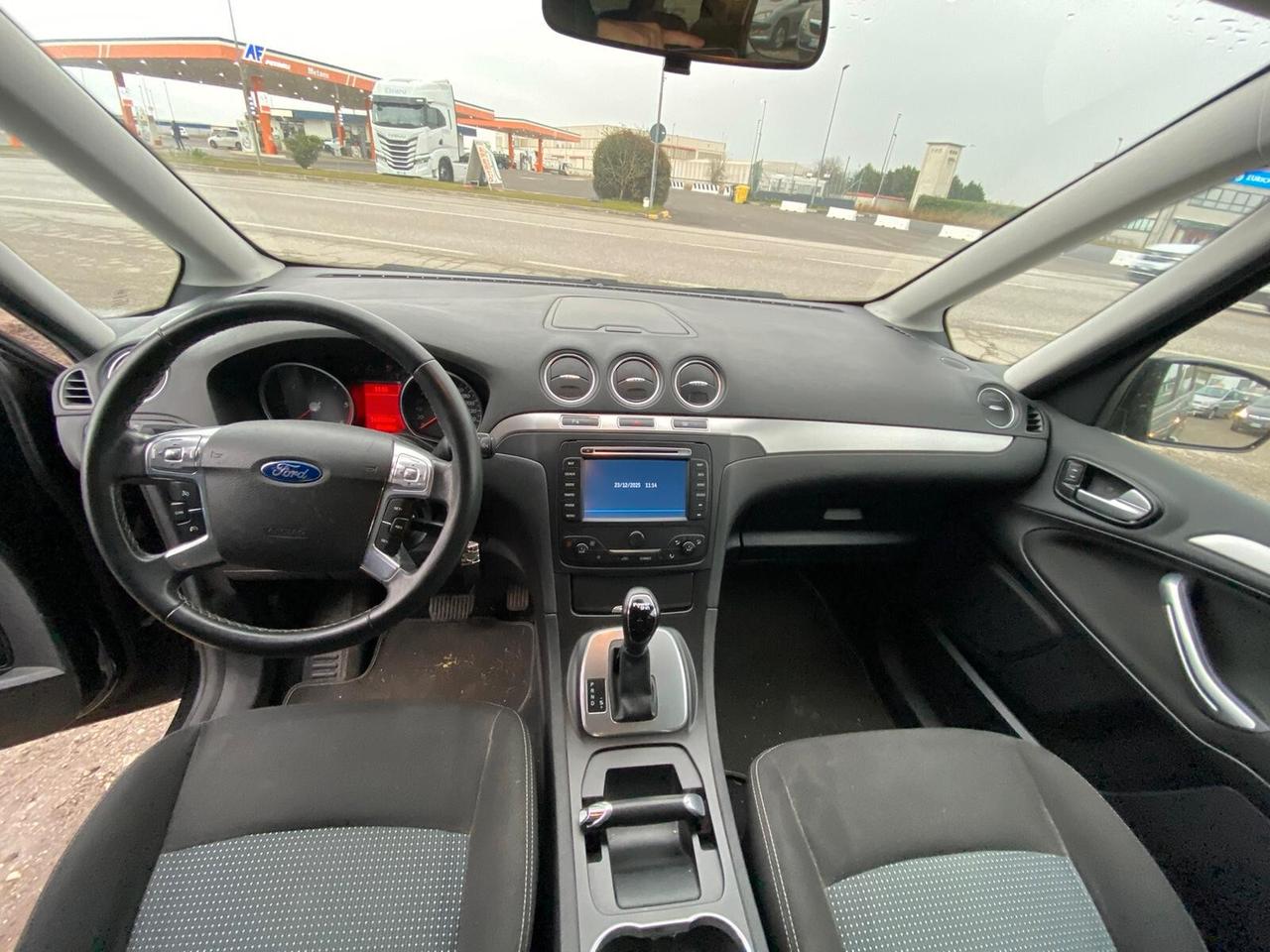 Ford Galaxy 2.0 TDCi 140 CV Powershift Nav Titanium