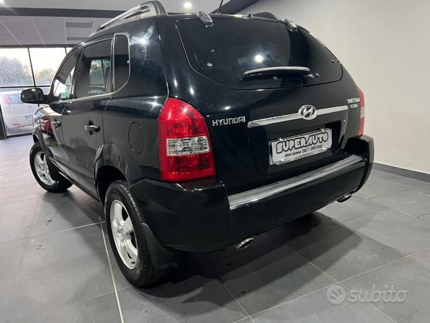 HYUNDAI Tucson 2.0 CRDi VGT Dynamic 4X4