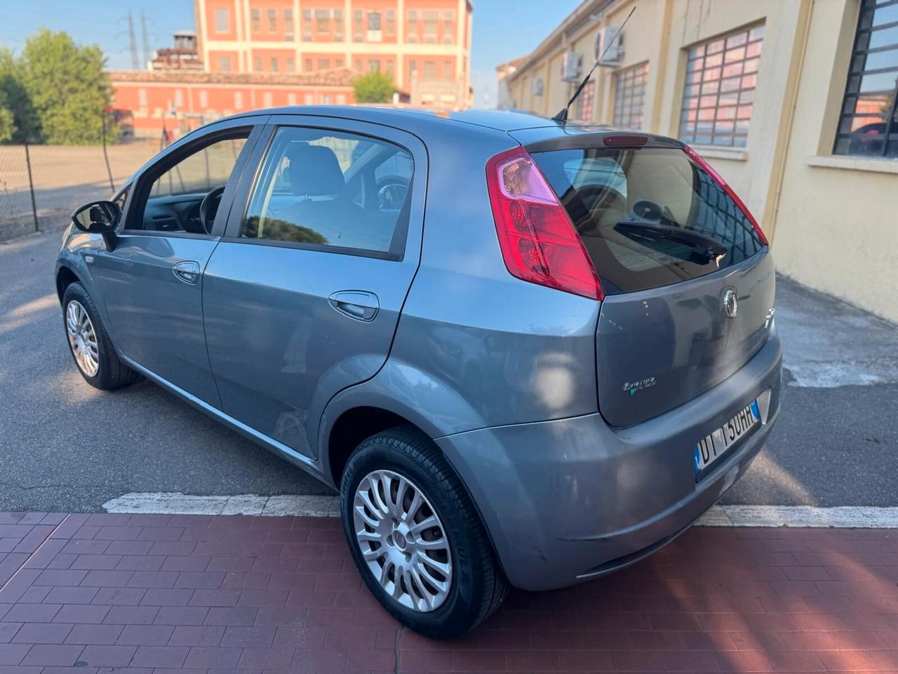 Fiat Grande Punto 2009 1.4 Benz/Metano 5 porte Dynamic