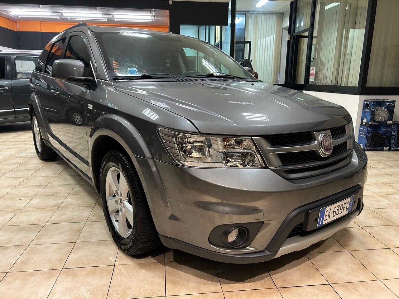 Fiat Freemont - 2011 2.0 Multijet 170 CV 7 POSTI