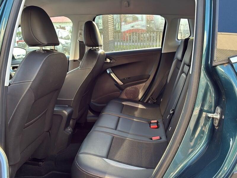Peugeot 2008 2008 1.6 bluehdi Allure 100cv my16