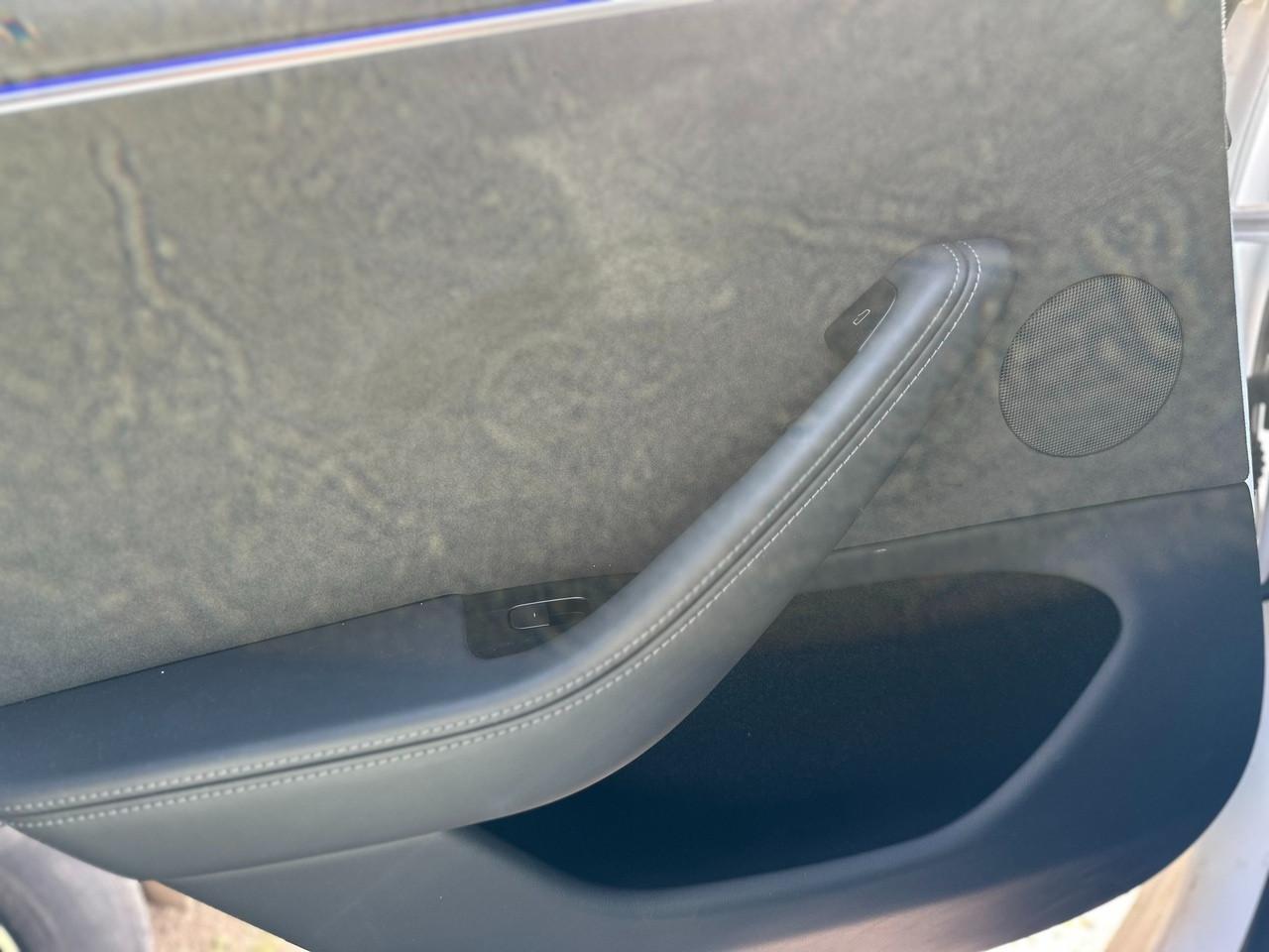 TESLA Model 3 - Model 3 Long Range Dual Motor awd