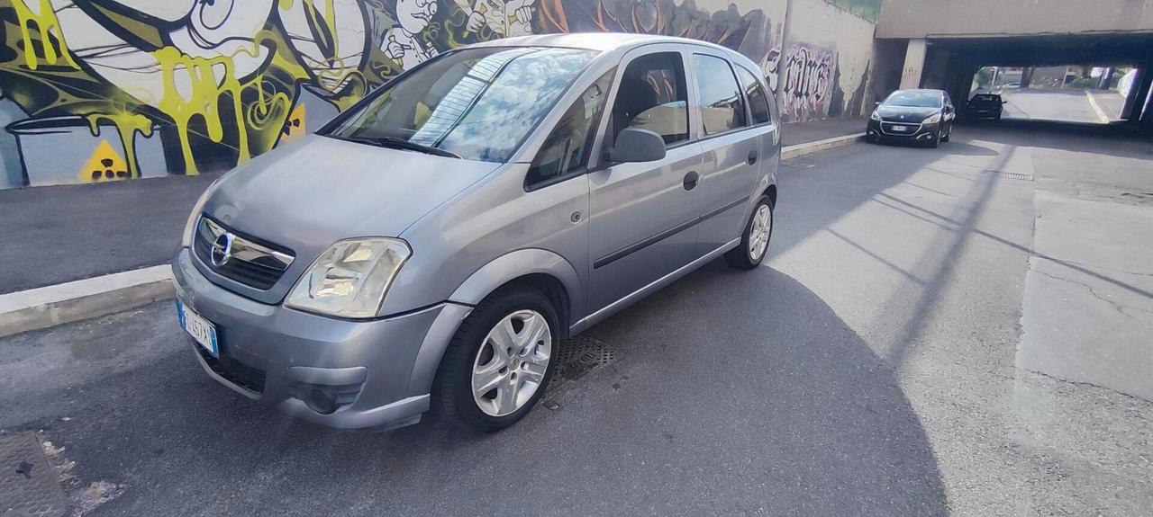 Opel Meriva 1.4 16V GPL-TECH Enjoy