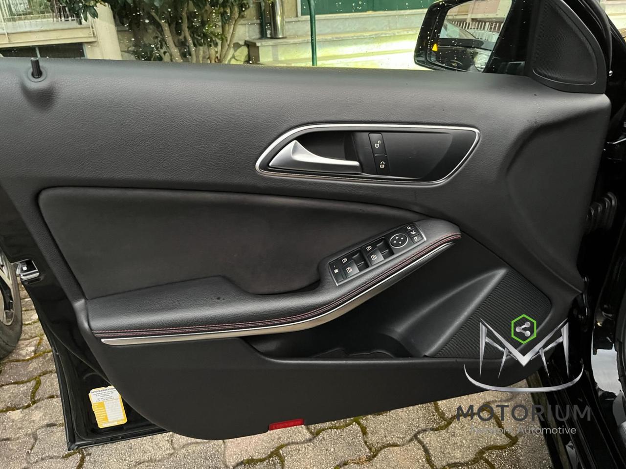 Mercedes A 180 D Premium 7G-DCT my16