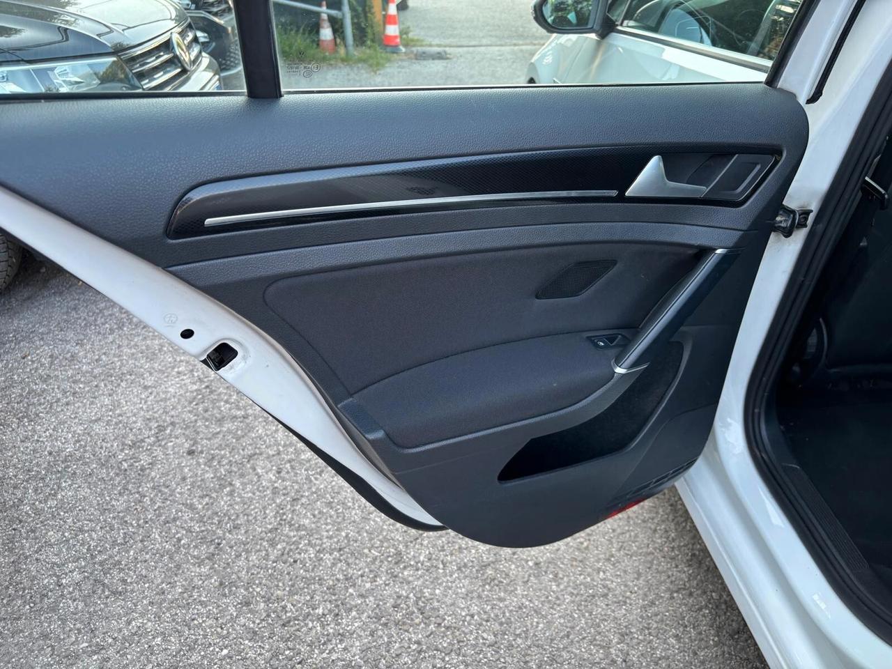 Volkswagen Golf 1.4 TGI 5p. Highline OK Neopatentati