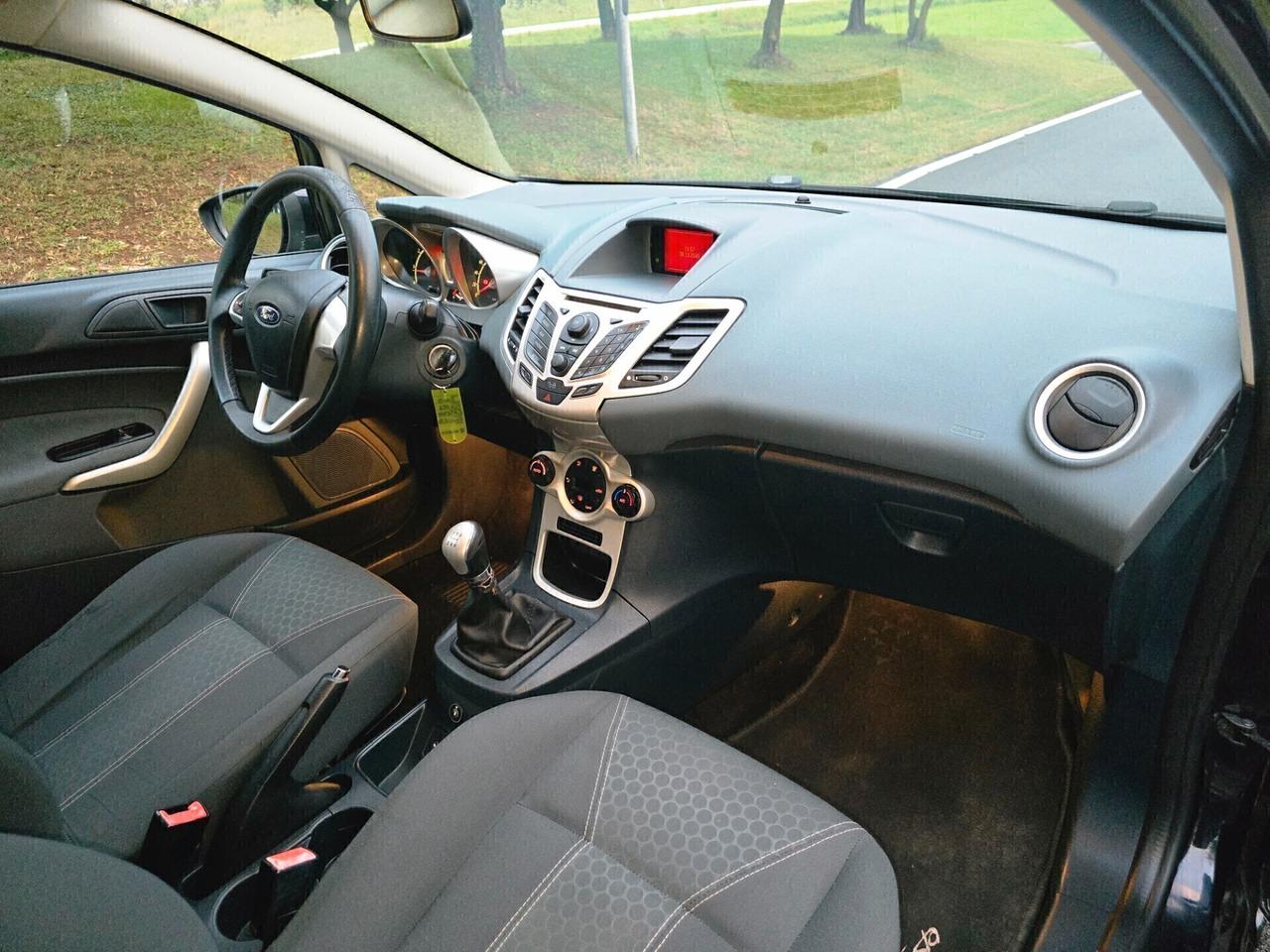 Ford Fiesta 1.4 BNZ-GPL UNICO PROPRIETARIO ANNO 12/2009
