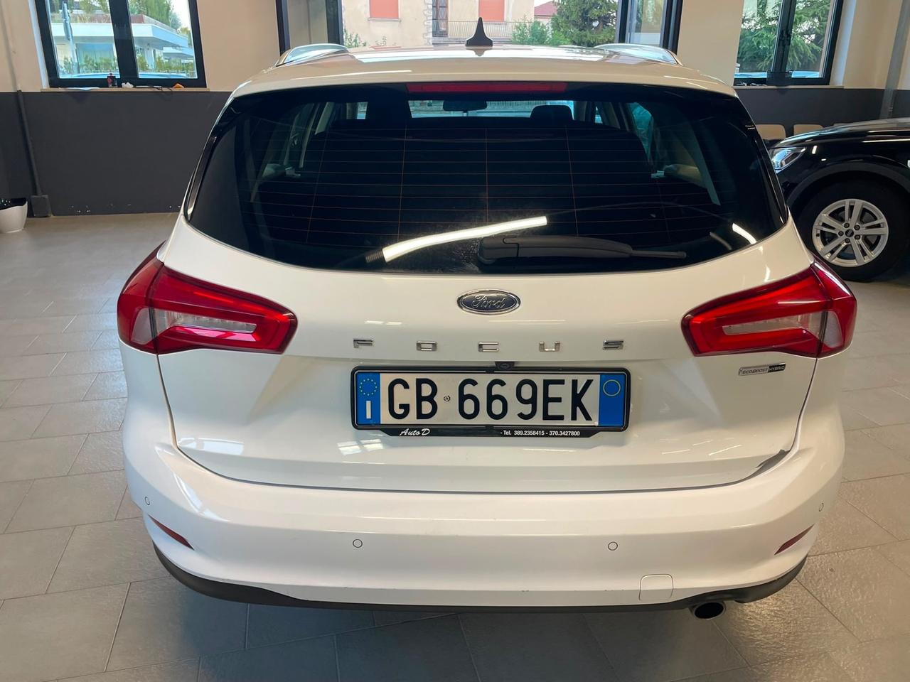 Ford 1.0 HYBRID 92kw 2020 66.000KM