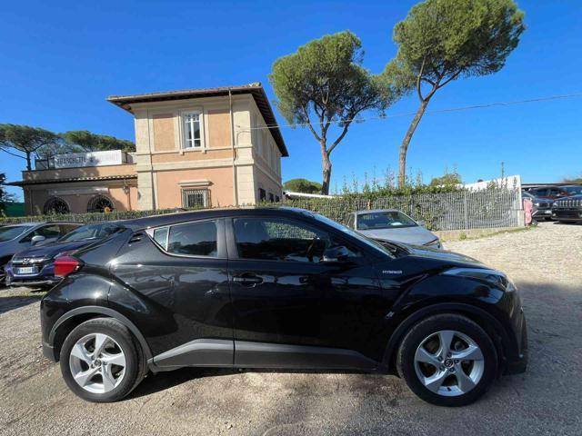 TOYOTA C-HR 1.8 BUSINESS,CRUISECONTROL,SAFETYPACK,BT,CLIMAUTO.