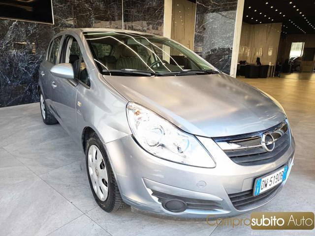OPEL Corsa 1.2 5 porte Club