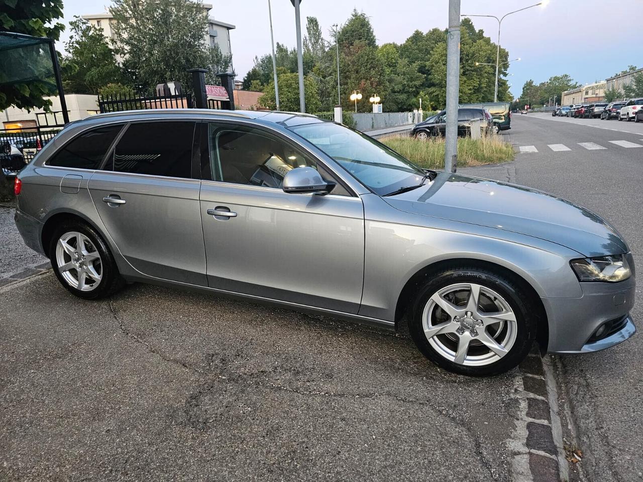 Audi A4 Avant 2.0 TDI 143cv Advanced*Pelle*Bi-Xeno*Unipro*