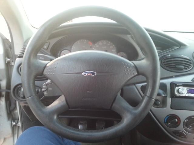 Ford Focus 1.8 TDCi 115CV 5p. Zetec