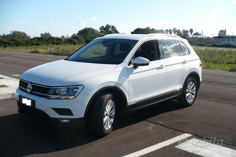 Volkswagen Tiguan 2.0 TDI SCR Business BlueMo...
