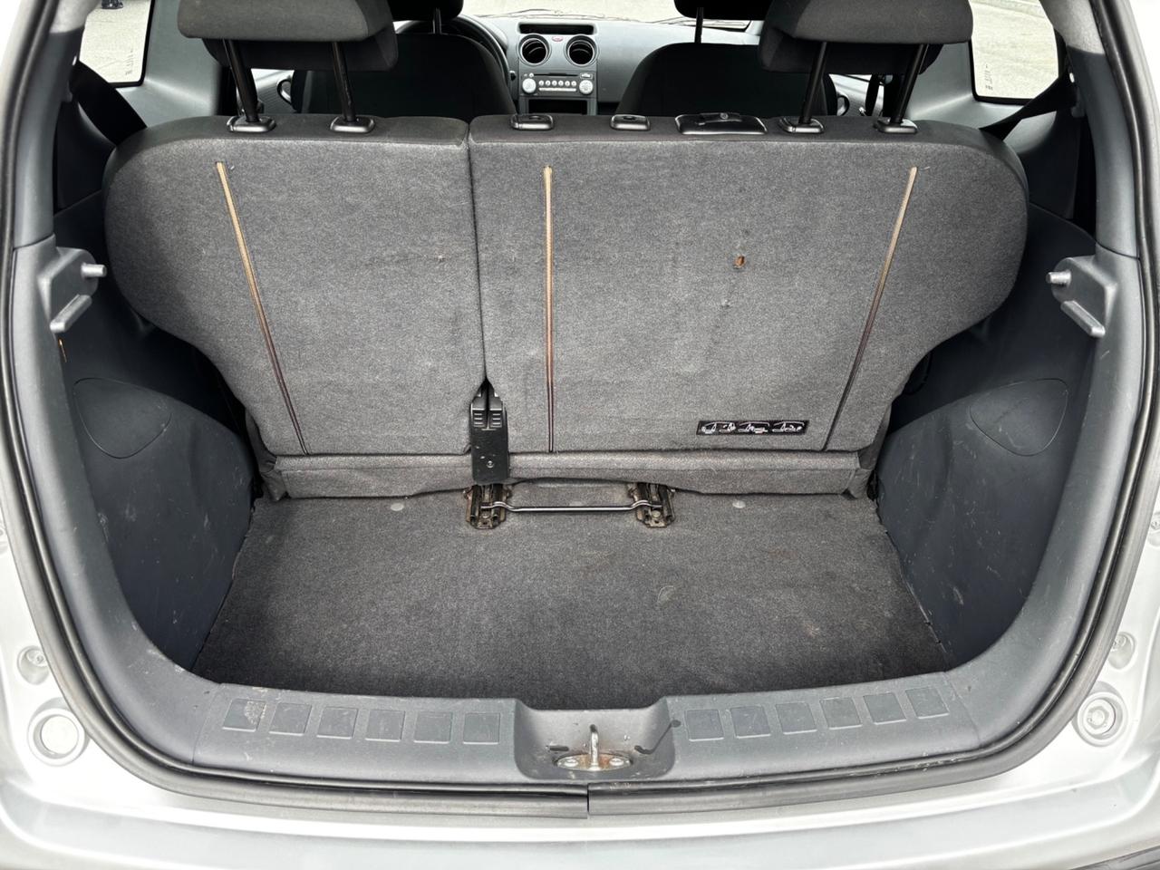 Mitsubishi Colt 1.1 12V, GPL!