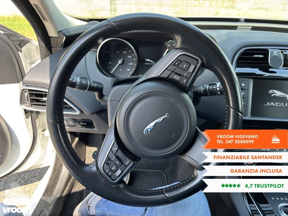 JAGUAR XE (X760) XE 2.0 D 180 CV aut. Pure